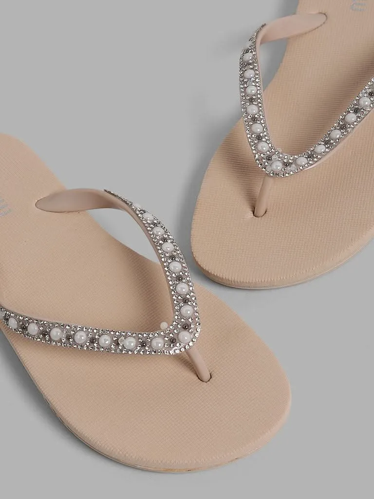 LUNA BLU Beige Pearl Accent Flip Flop