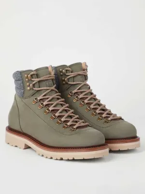 Nubuck Mountain Boot