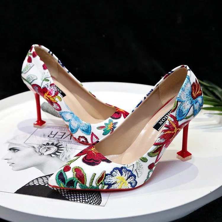 Pointed Heels High Heel Stiletto Flowers Retro Embroidery Shoes