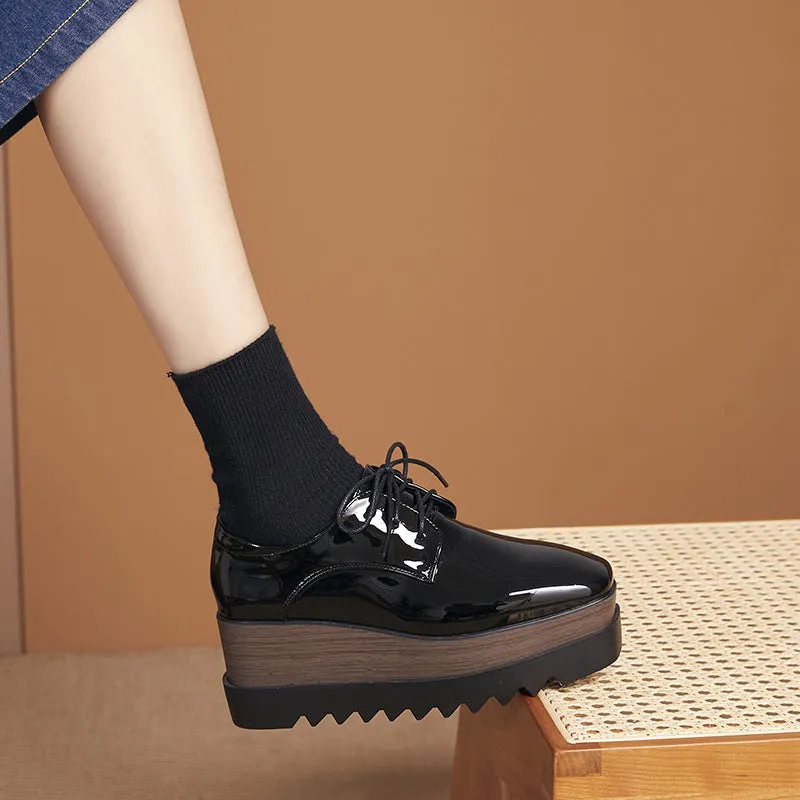 Toe Platform Wingtip Sneakers